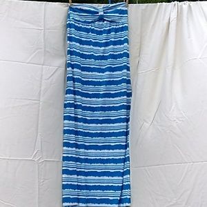 Sleeveless maxi dress